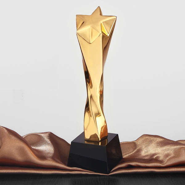 https://giftparadizeintl.com/wp-content/uploads/2023/03/Bright-Star-Trophy.jpg